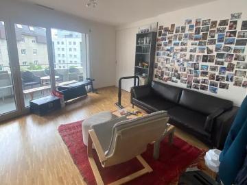 Bel appartement de 4 pièces avec balcon