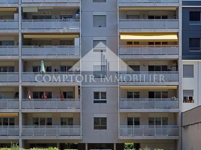 Bel appartement de 4 pièces avec balcon à Carouge Comptoir Immobilier