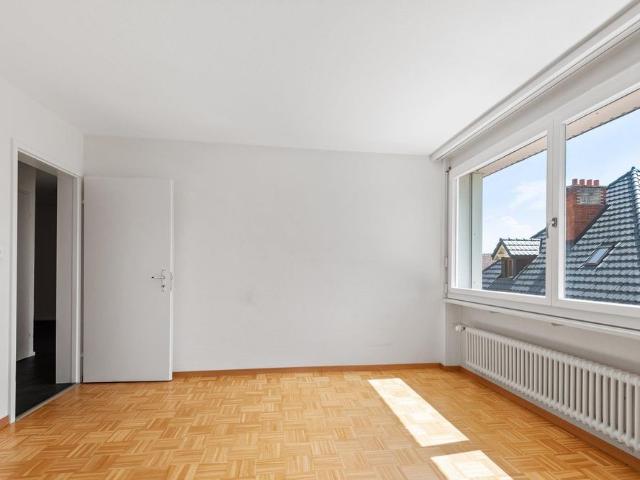 Bel appartement de 5.5 pièces avec vue exceptionnelle sur le lac