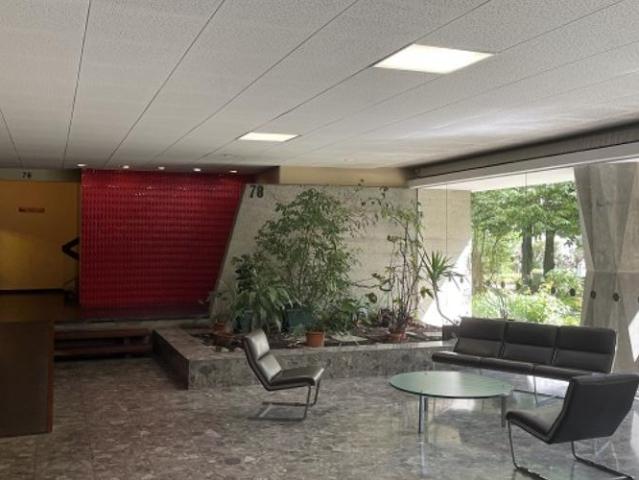 Bel appartement de 6 pièces à Florissant
