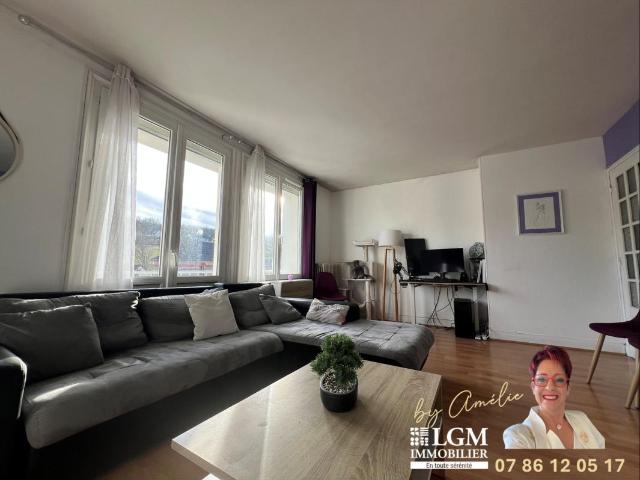 BEL APPARTEMENT de 72 m² 3 Chambres Essômes Sur Marne