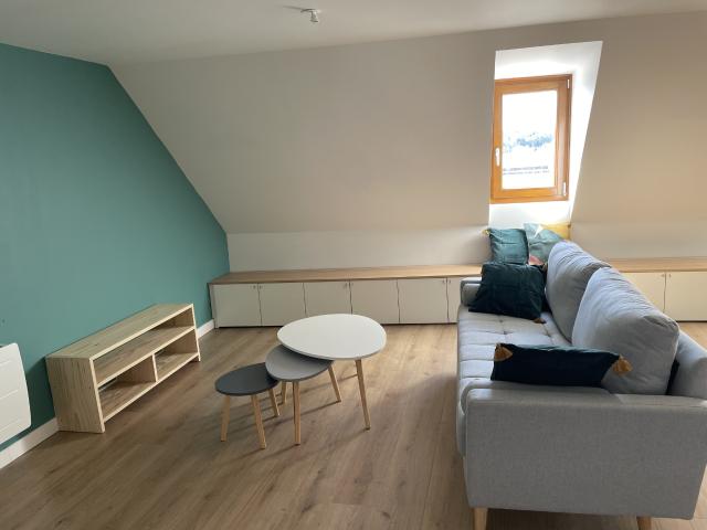 Bel appartement de type F2 Quartier Saint Maimboeuf MEUBLE sur MONTBELIARD