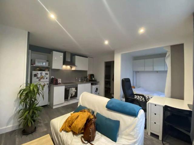 Bel appartement de type Studio meublé à Rueil Malmaison