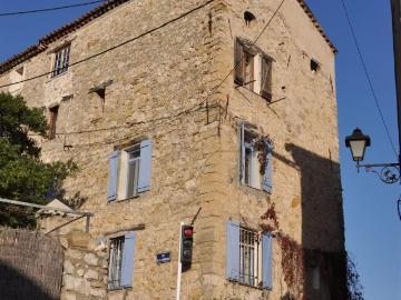 Magagnosc, Alpes-Maritimes - Cave, Parking