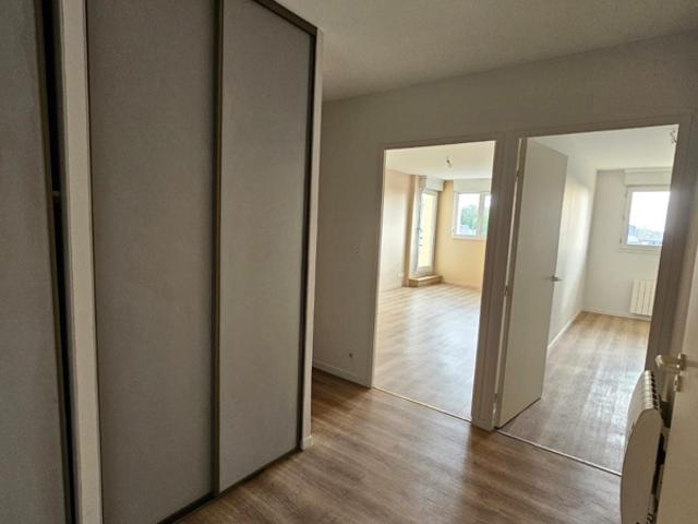 Bel appartement F2 de 64,50 m2 avec balcon Quartier St Bon