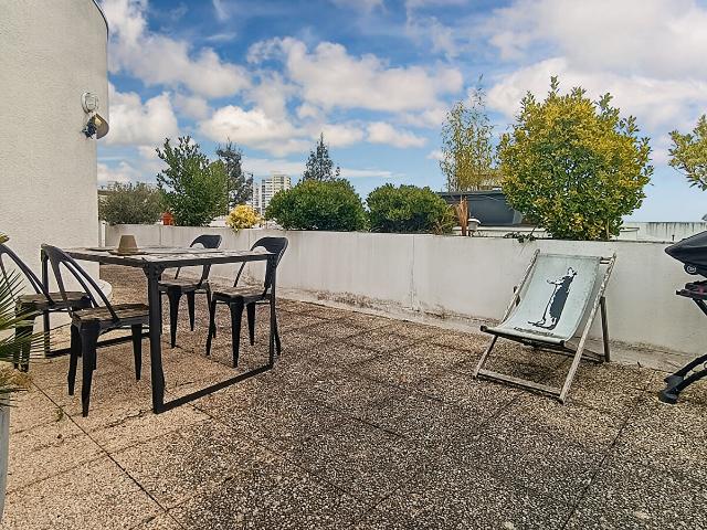 Bel appartement F3 avec terrasse