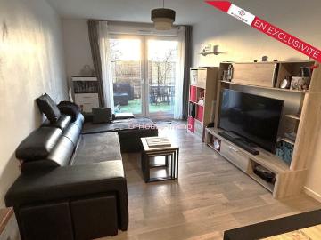 Bel appartement F3 récent en rez de jardin normes PMR place de parking en sous sol