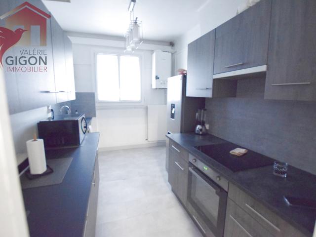 BEL APPARTEMENT F4 lumineux et spacieux, rénové.