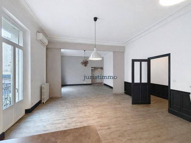 Bel Appartement Hausmanien Lumineux De 158M2 Avec Terrasse C. 158m² Orange