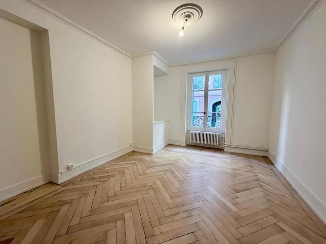 Bel appartement haussmannien le quartier de la Servette