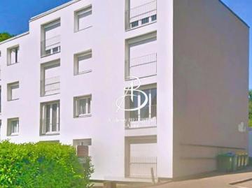 Bel appartement lumineux au 3eme et dernier étage