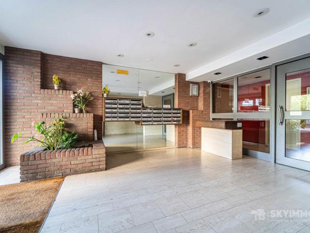Bel appartement lumineux avec balcon à Herstal