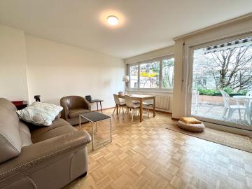 Bel appartement meublé avec grande terrasse dans quartier calme à Nyon