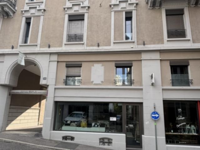 Bel appartement situé sous gare dans une magnifique résidence