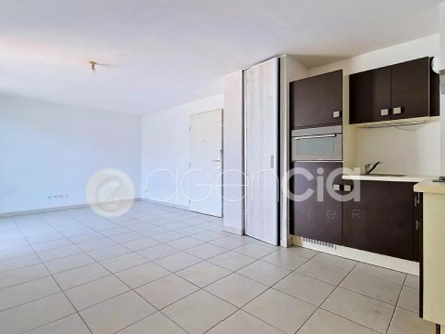 Bel appartement sur les hauteurs de Mandelieu la Napoule