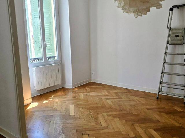 Bel appartement quartier Notre Dame