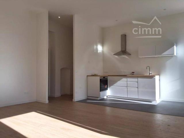 Bel appartement rénové avec GARAGE