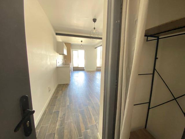 Bel appartement rénové avec terrasse de 40 m²