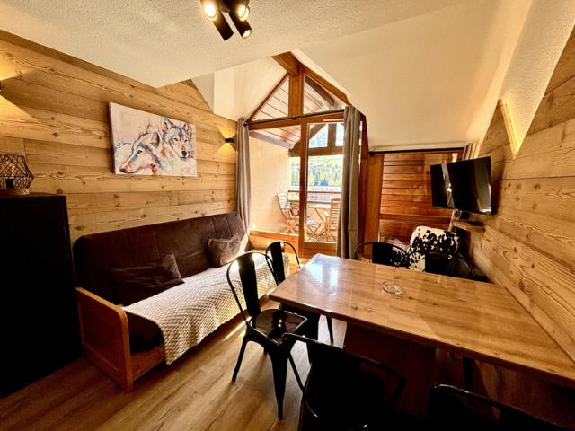 Bel appartement rénové duplex en centre station