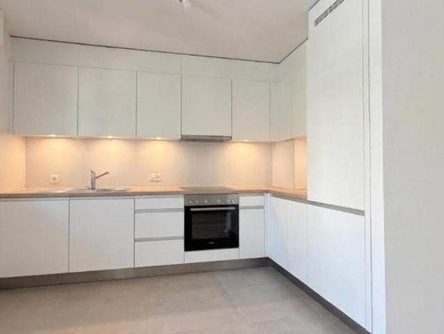 Bel appartement rénové de 2 pièces dans les hauts de Lausanne