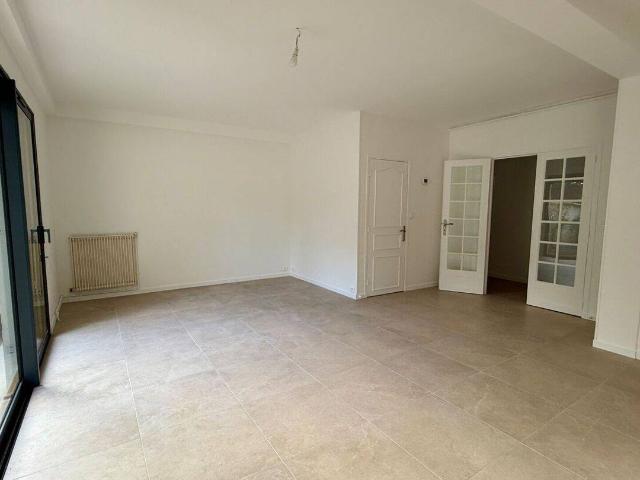Bel appartement rénové 2 chambres et jardin Gouvieux 60270