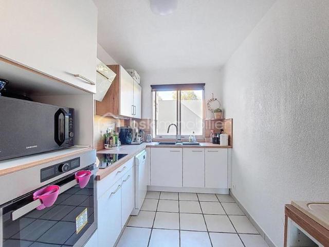 BEL APPARTEMENT RENOVE