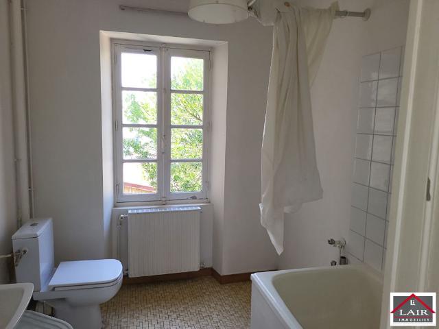 Bel appartement T1 à louer à Sées Réf S15026