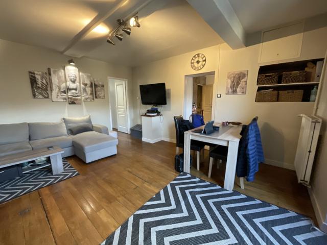 Bel appartement T2 avec grande terrasse de 32 m2 plein sud