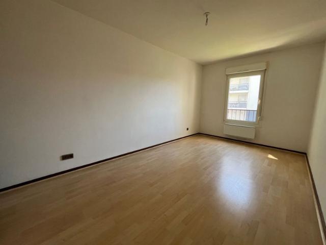 Bel appartement T2 EPINAL Rive droite 59m2
