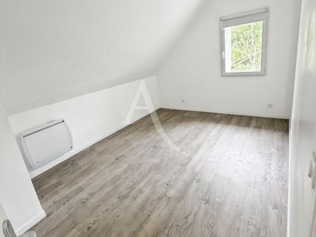 Bel appartement T2 refait à neuf ? Charme de l'ancien & Faibles charges Secteur privilégié: À seulement 6 minutes de Courdimanche