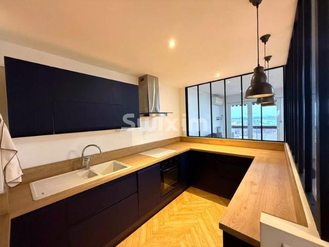 Bel appartement T3 loué meublé centre ville, vue panoramique