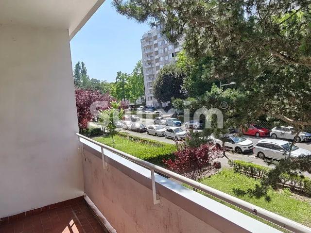 Bel appartement T4 avec balcon, cave et parking 97m² Strasbourg