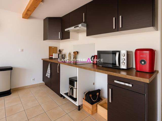 BEL APPARTEMENT T4 EN DUPLEX PLEIN CENTRE VILLE