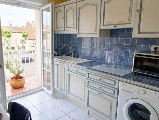 BEL APPARTEMENT TYPE 3 DE 79 M² À PORT LA NOUVELLE AUDE