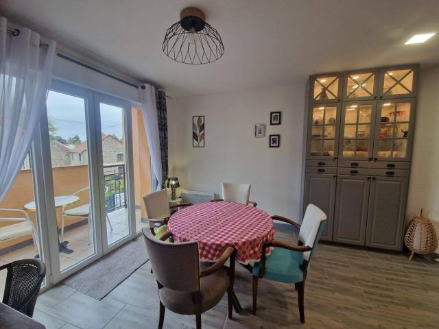 Bel appartement type F2 avec terrasse en centre ville