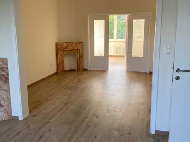 Bel appt. 1 ét. 83 m2 rén. 2026, 2ch REZ gar,buanderie,jard