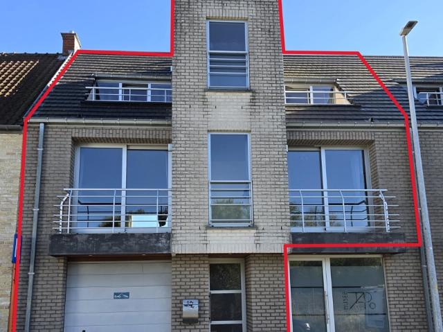 Bel etage Te huur