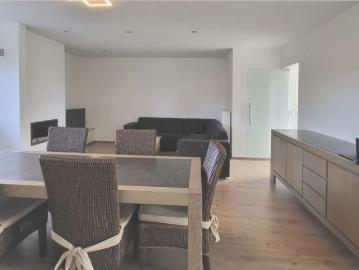 Bel étage te huur in Uitbergen voor € 1.015 met 3 slaapkamers