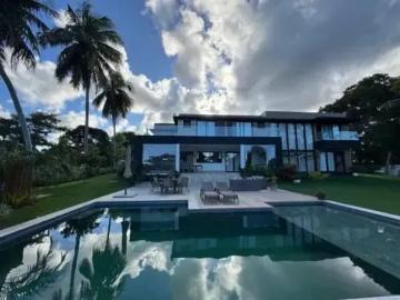 Belíssima casa, alto luxo, encontro das águas, área verde, fino acabamento, r$ 7.500.000