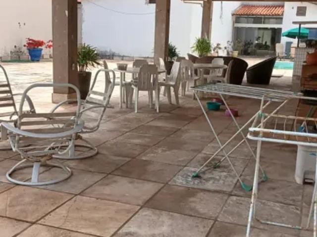 Belíssima Casa no Olho d'água [1]