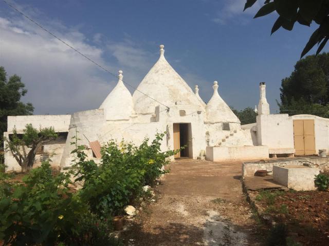 Bel trullo in una zona tranquilla 100m² Ostuni