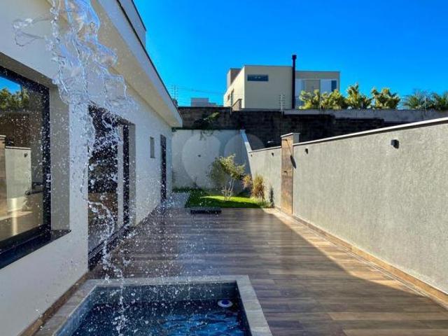 Casa à venda com 4 quartos em Ondas, Piracicaba