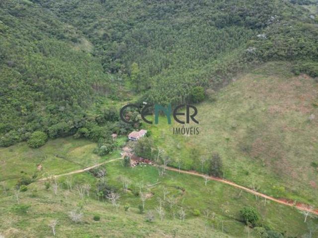 Bela Fazenda com sede centenária de 119 ha na reg. C. Lafaiete MG
