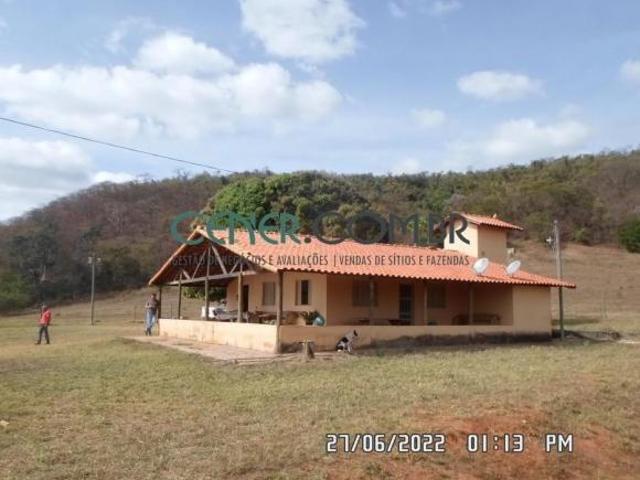 Bela Fazenda de 317 ha preparada para pecuária na Reg de Sete Lagoas MG