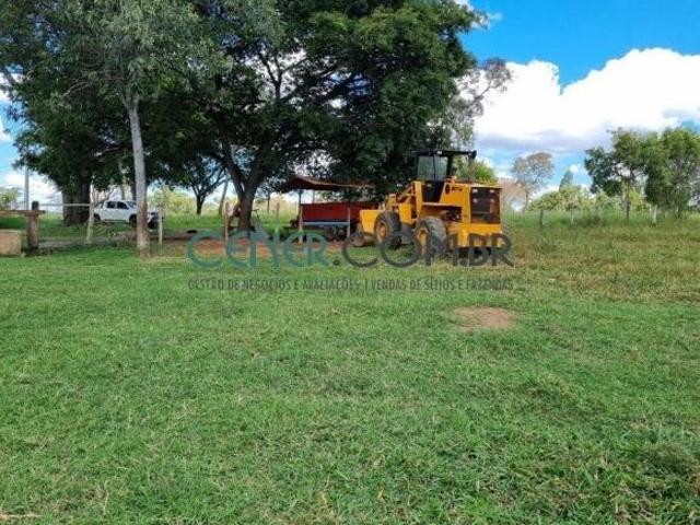 Bela Fazenda de 483 ha na Chapada da Serra de Lassance MG