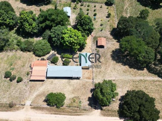 Bela fazenda de 728 ha prontinha em São Francisco MG