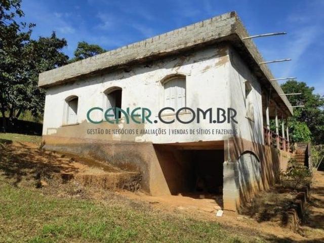 Bela Fazenda de 87 ha a 500 metros da Cidade de Catas altas da Noruega