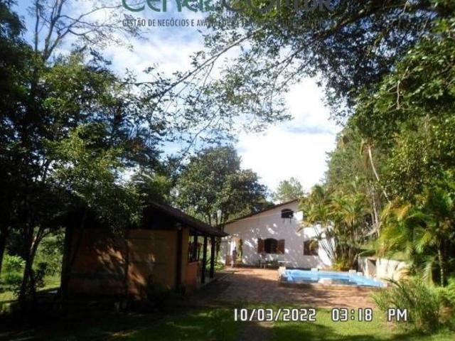 Bela Fazendinha de 15 ha com boa estrutura e alambique a 90 Km de Belo Horizonte