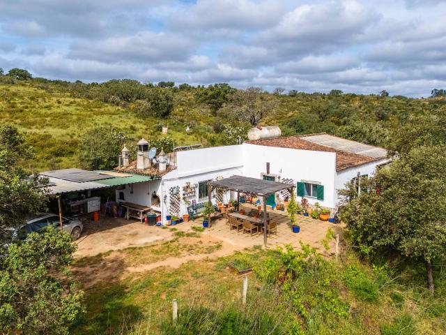 Projeto Vasco Vieira com Infinity Pool e Vista Mar, Loulé, São Clemente