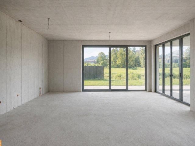Belagsfertige – Exklusive 3,5 Zimmer Wohnung in Pinsdorf zum Kampfpreis!
